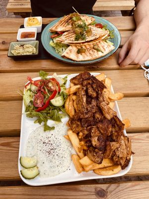 Gyros und Taco at Erbse in Luebeck