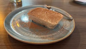 Tiramisú at Mundo Vegano in Bogota