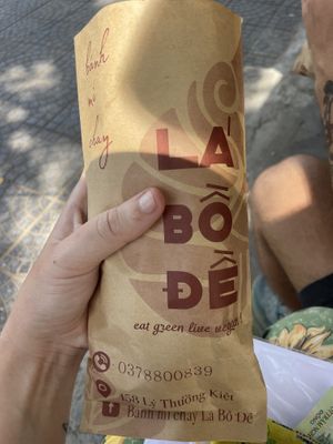 THE BEST BANH MI SO FAR 👏🏼   at Bodhileaf Bánh mì - Food Cart in Hoi An