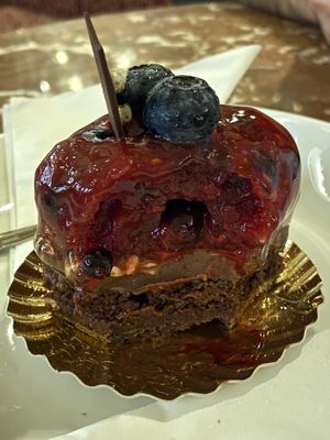 The vegan chocolate berry cake at Café Central in Vienna