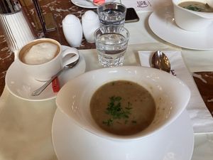 Vegan aardappelsoep   at Café Central in Vienna