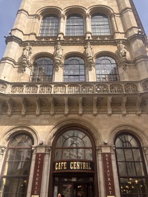 Mooi gebouw   at Café Central in Vienna
