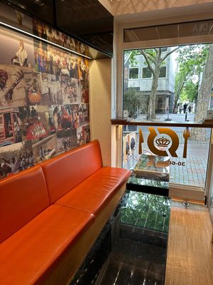 Waiting room, mainly takeaway   at Bindia in Kongens Lyngby