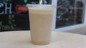sugar free hazelnut milkshake at Samadhi Eis in Berlin