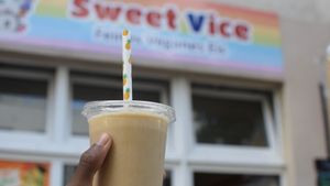 sugar free hazelnut milkshake at Samadhi Eis in Berlin