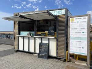   at Vegetal Yogurt in Capbreton