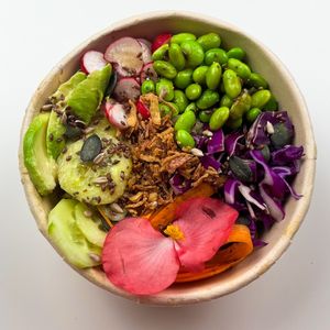 Poke Bowl Edamame at Vegetal Yogurt in Capbreton
