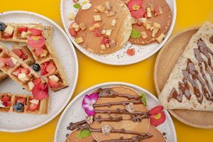 Crepes, waffles, pancakes at Vegetal Yogurt in Capbreton