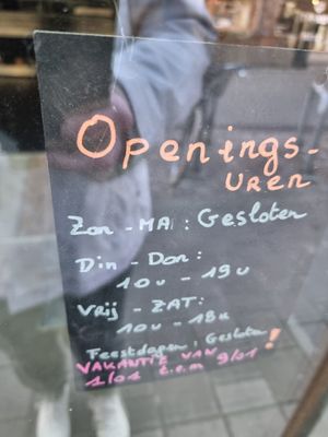 Opening hours at OHNE in Ghent