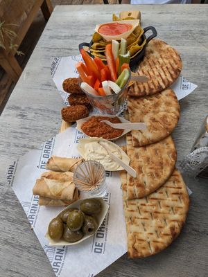 Vegan sharing platter (for two) at De Oranjerie in Joure