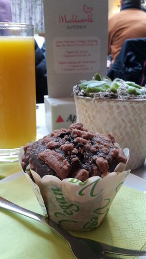 Vegan muffin at Mahlwerkk in Emmendingen