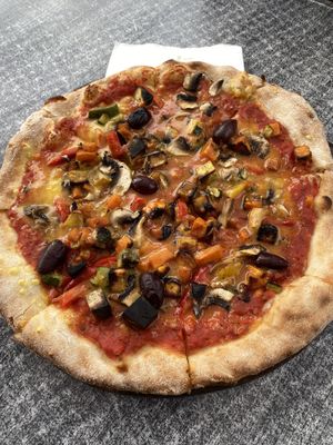 Vegan pizza  at Rakau in Queenstown