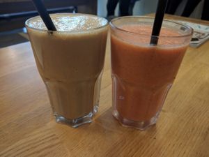 shake and juice at 42°Raw in Copenhagen
