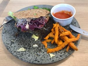 vegan burger with sweet potato fries at 42°Raw in Copenhagen