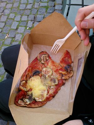 Pizza at 42°Raw in Copenhagen