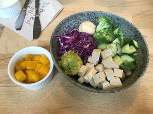 Mango bowl at 42°Raw in Copenhagen