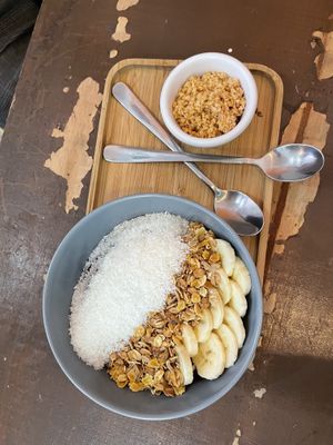 Canary Island Diver açaí bowl   at Almalibre Açaí House in Madrid