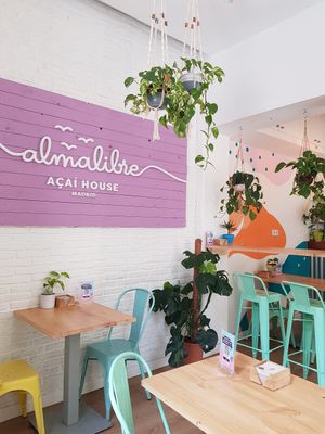  at Almalibre Açaí House in Madrid