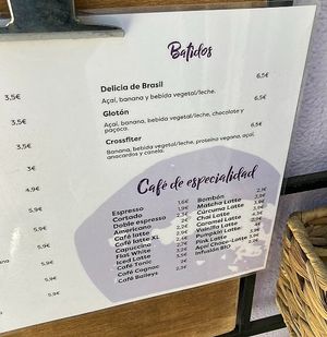  at Almalibre Açaí House in Madrid