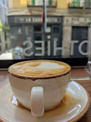  at Almalibre Açaí House in Madrid