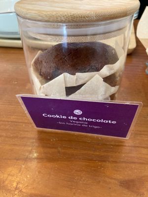  at Almalibre Açaí House in Madrid