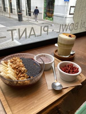  at Almalibre Açaí House in Madrid