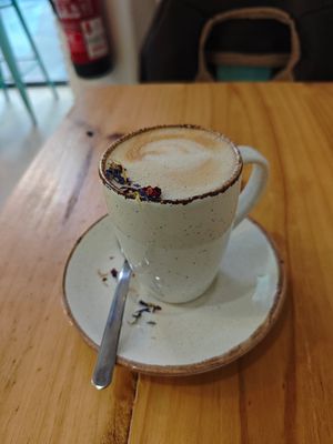  at Almalibre Açaí House in Madrid