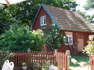 gardenhouse at Teeschale in Prerow