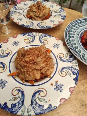 Heura al cacahuete con batata at La Odisea in Malaga