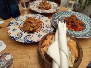 Platos at La Odisea in Malaga