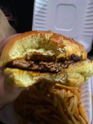 Vegan Burger 🍔  at Organic Food Kings in Miami