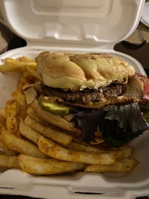 Yeti burger  at Organic Food Kings in Miami