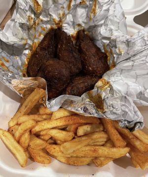 Buffalo wings  at Organic Food Kings in Miami