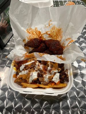 Wings & loaded fries at Organic Food Kings in Miami