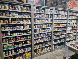 vegan items in other room at Bio Veganwinkel Natuurlijk De Molen in Budel-schoot