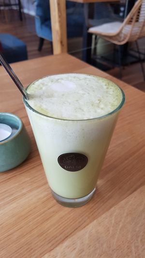 Matcha almond latte (sugarfree) at Emmi's Kitchen - Werinherstr in Munich
