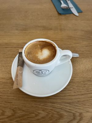 Espresso macchiato   at Emmi's Kitchen - Werinherstr in Munich