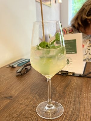 Limoncello Spritz   at Emmi's Kitchen - Werinherstr in Munich