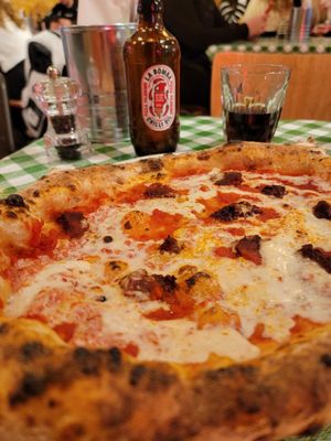 Ve-nu-ya pizza at Pizza Pilgrims in London