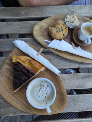 Vegan bolo de nata, cookie at My Green Pastry in Porto