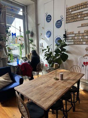 Space   at My Green Pastry in Porto