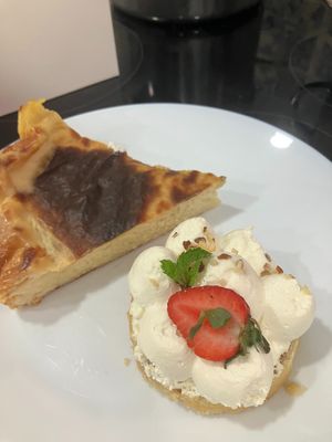 very good flan and the falling-apart-cake at My Green Pastry in Porto