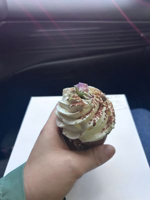 Cupcake banane  at My Green Pastry in Porto
