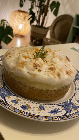 "Tarte" Orange thym - meringue (boite découverte)  at Contribution in Louvain-la-neuve