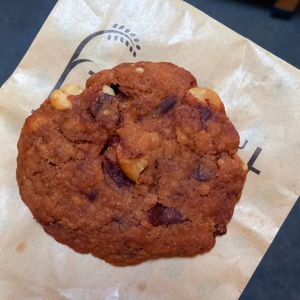 noisette cookie 2,50€ at Contribution in Louvain-la-neuve