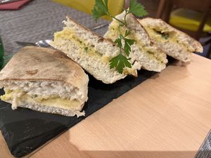 Vegan garlic bread  at Gavino Restaurante Bar in Funchal