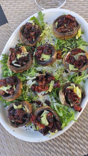Stuffed mushrooms (with leek and sun dried tomatoes, from starters) at Gavino Restaurante Bar in Funchal