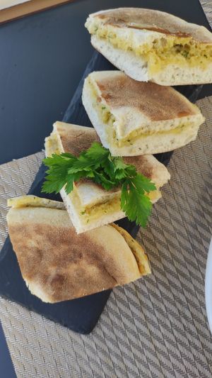 Garlic bread (from starters) at Gavino Restaurante Bar in Funchal