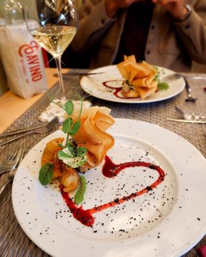 Gavino Restaurante Bar 

🏠 Rampa do Corpo Santo 1.º andar Santa Maria Maior 
📞 +351 968 173 434

#gavinorestaurant
#okdtown
#funchal at Gavino Restaurante Bar in Funchal