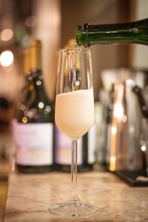 Vamos brindar ?

#gavino #gavinorestaurantebar #gavinorestaurante #restaurante #restaurantguru2019 #restaurantguru2020 #restaurantguru2021 #restaurantguru2022 #bar #oldtown #gavi at Gavino Restaurante Bar in Funchal